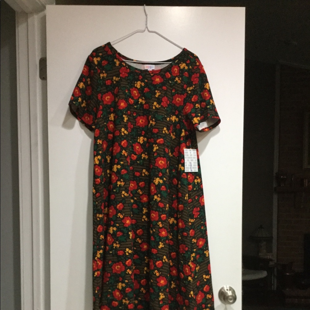 LLR Carly Dress New L heavy material